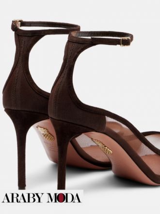 اناقة وابداع تكملها الجراءة في اوتفيت الشتاء مع كعب بني شبكي