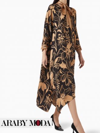 Ramadan outfit with a floral-printed kaftan