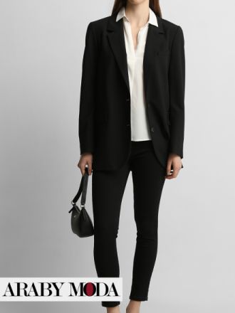 When you match black jeans with shirt and blazer to create an elegant formal outfit