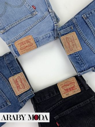 A long history of love between women and jeans