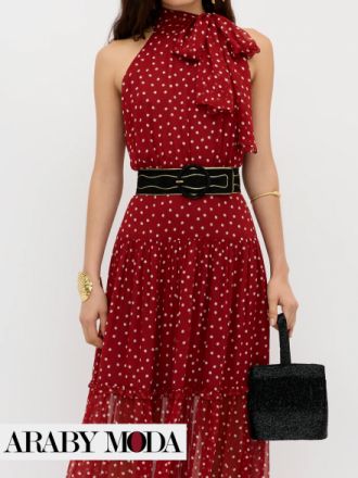 قمة الاناقة والصورة العصرية في اطلالة ربيع 2026 مع فستان احمر بولكا دوت