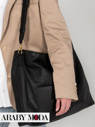 الشنطة السوداء دائما موجودة في اطلالات النساء، لذلك استفيدي من عروض البلاك فرايدي لشرائها الشنطة السوداء دائما موجودة في اطلالات النساء، لذلك استفيدي من عروض البلاك فرايدي لشرائها