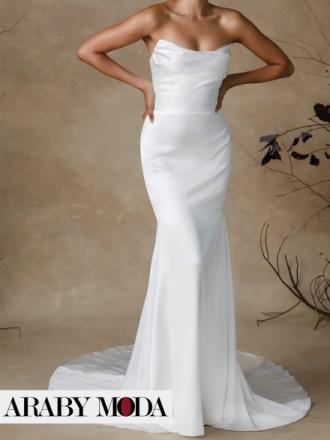 Charmeuse wedding dress, wide at the bottom and open at the top