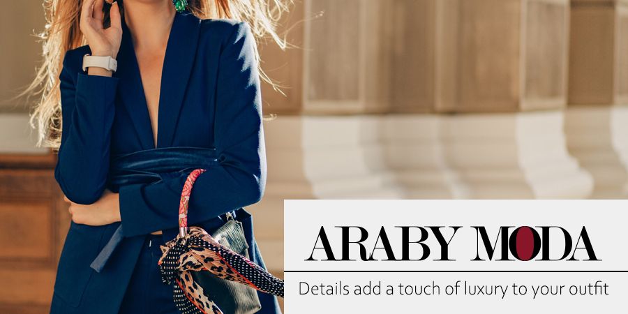 Details add a touch of luxury to your outfit Details add a touch of luxury to your outfit
