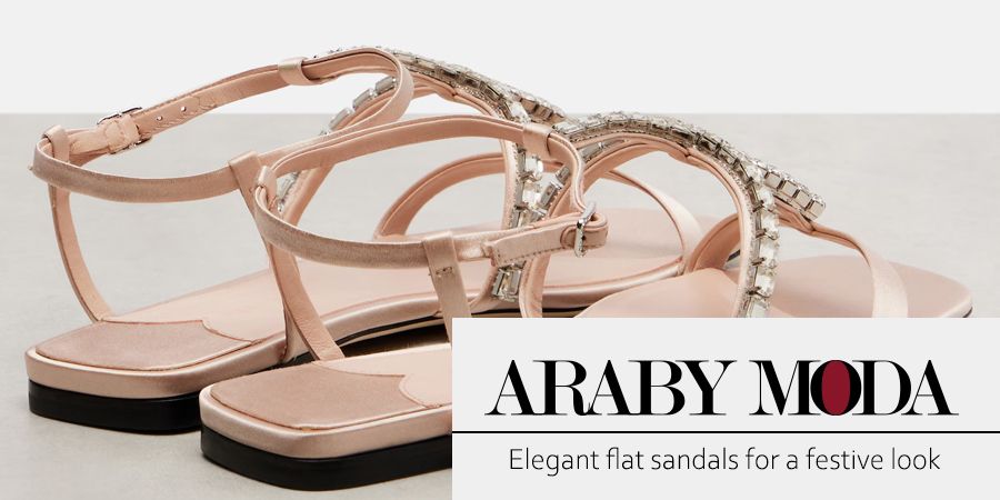 Elegant flat sandals for a festive look
