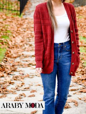 Red cardigan and jeans will go with winter looks