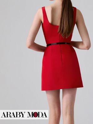 CH Red Short Dress Enhances Your Bold and Luxurious Image