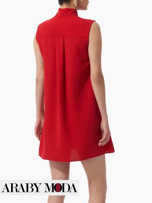 Carolina Herrera red short pleated dress - back view