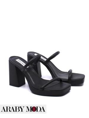 Steve Madden black sandals