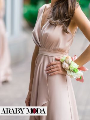 Bachelorette dress with a touch of modesty and classic elegance