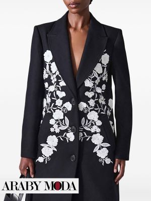 Closing Image on the Floral Embroidery of the Carolina Herrera Coat