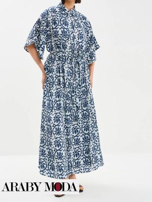Millennials choose a simple dress with trendy blue prints for summer