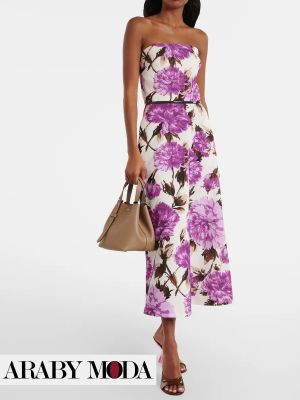 The richness and luxury of colors in floral prints on a Max Mara dress The richness and luxury of colors in floral prints on a Max Mara dress