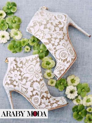 Cream heel wedding boots with an open toe