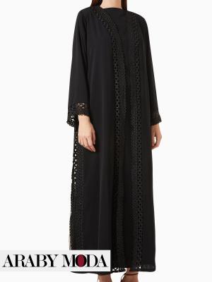 Classic black abaya set decorated with lace