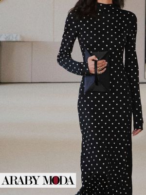 الحنين الى الماضي مع فستان بروح كلاسيكية بطبعة بولكا دوت