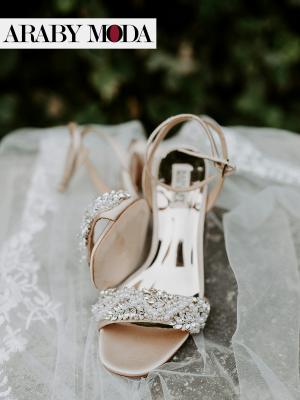 Open wedding sandals decorated with crystals and pearls