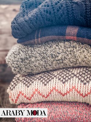 Classic sweaters in different colors for a winter outfit