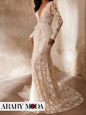 Vintage style floral lace wedding dress
