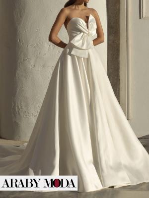 Mikado wedding dress with a large and fluffy