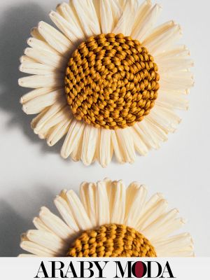 Spring/Summer 2025 Jewelry and Accessories Trend: Floral and Berry