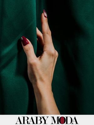How to style green outfit on Saudi National Day